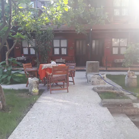 Antonios Motel-3
